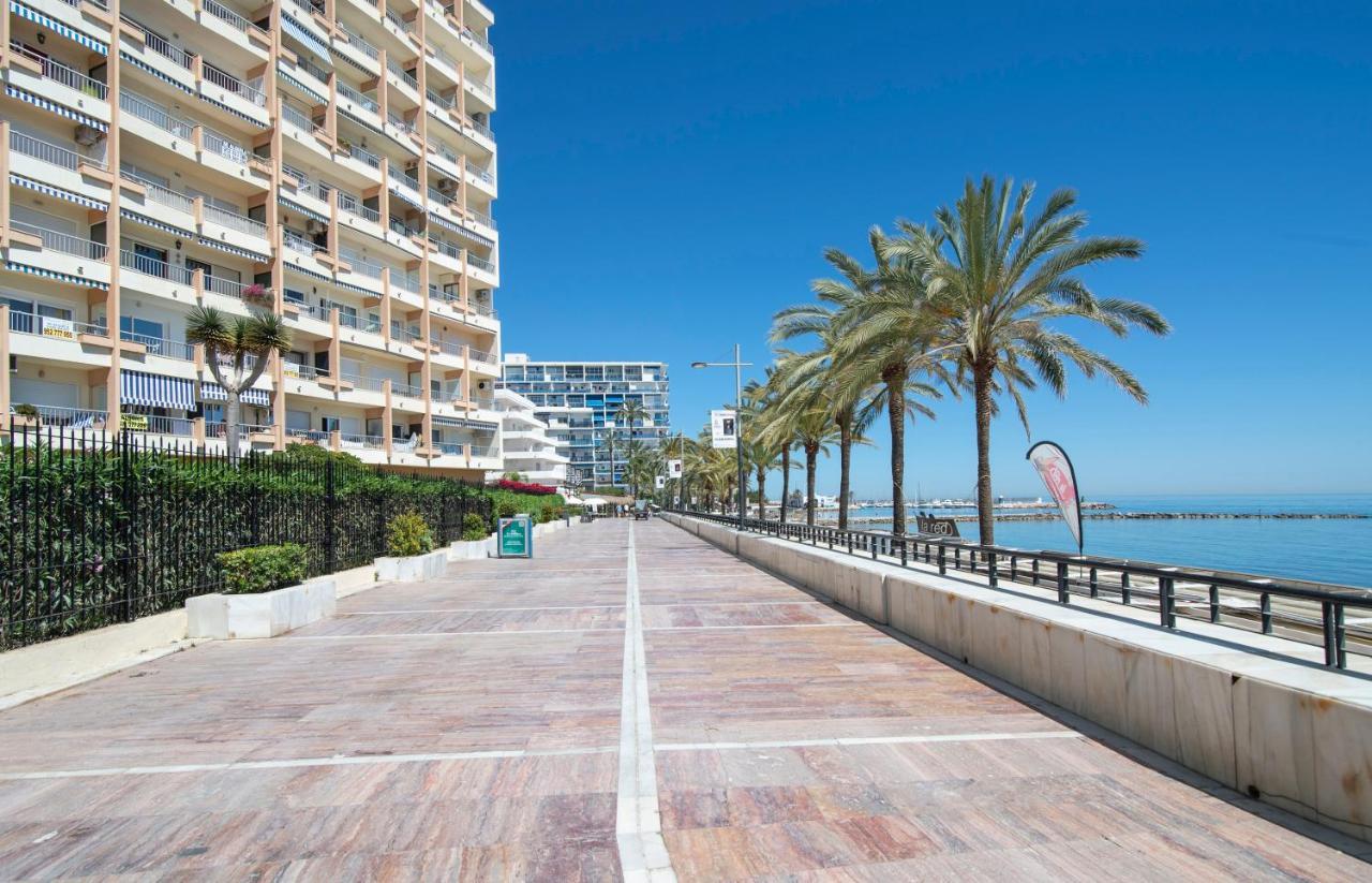 Cibeles...Estudio En El Paseo Maritimo....Wifi Marbella Exteriér fotografie